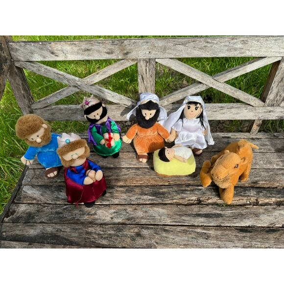 Vintage DMCP Plush Nativity Set - Picture 1 of 15